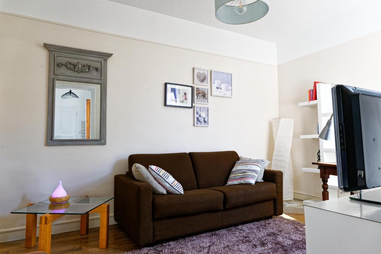 Les Tournelles Apartment Courbevoie Bagian luar foto